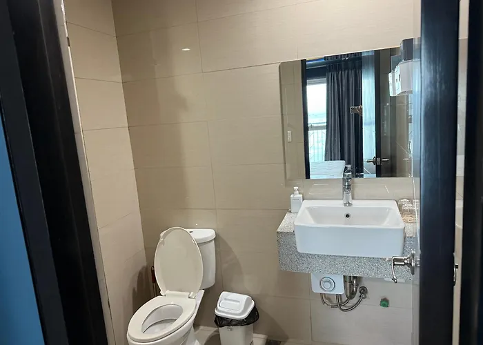 Luxury 2br Retreat Next To Okada Solaire Casino Moa Airsports Apartment