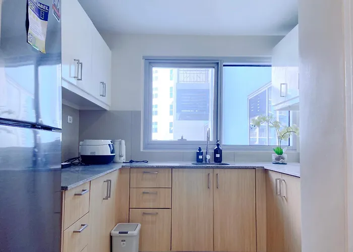 Luxury 2br Retreat Next To Okada Solaire Casino Moa Airsports *