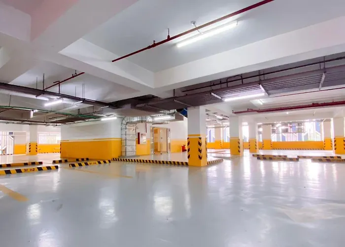 Luxury 2br Retreat Next To Okada Solaire Casino Moa Airsports